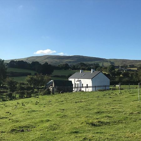 Mournes Family Cottage With Hot Tub Hilltown Ngoại thất bức ảnh