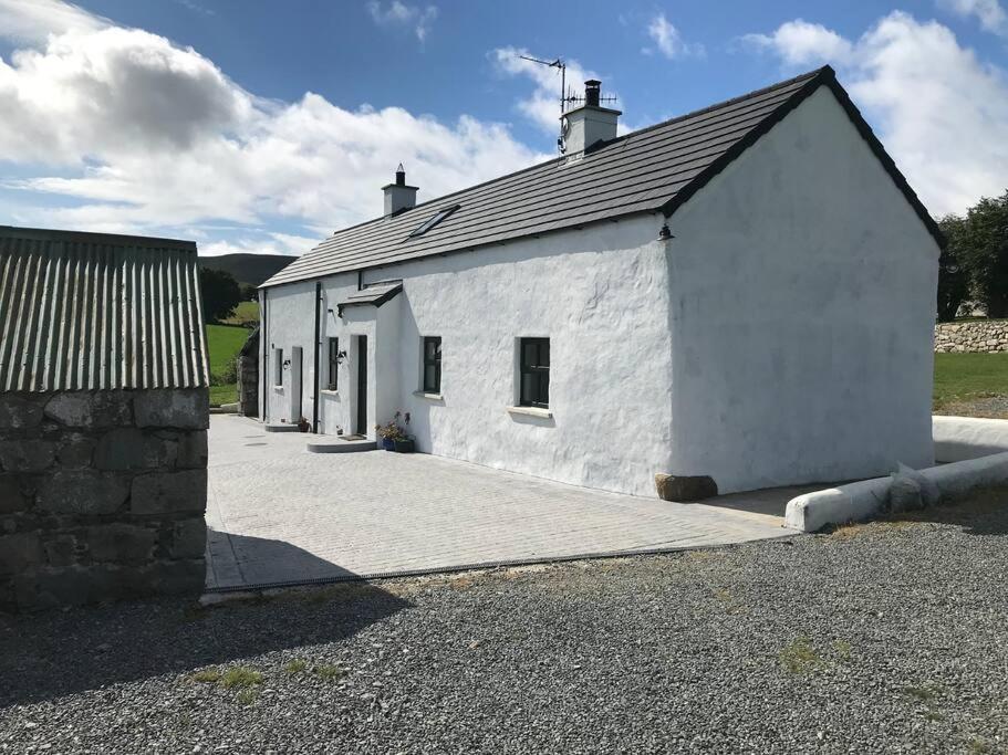 Mournes Family Cottage With Hot Tub Hilltown Ngoại thất bức ảnh