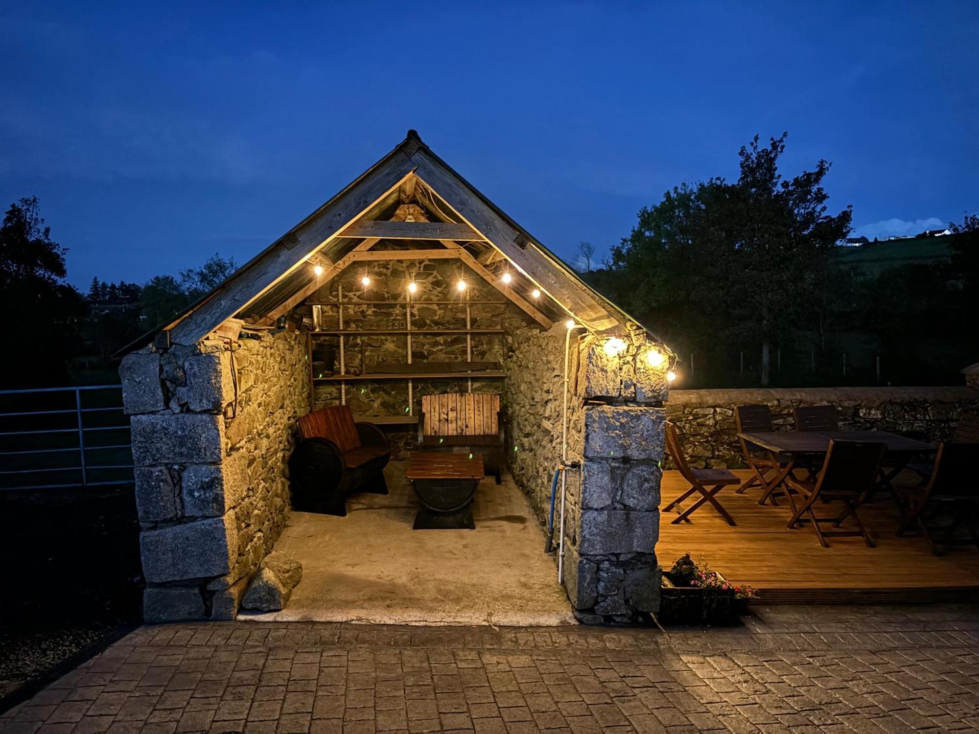Mournes Family Cottage With Hot Tub Hilltown Ngoại thất bức ảnh